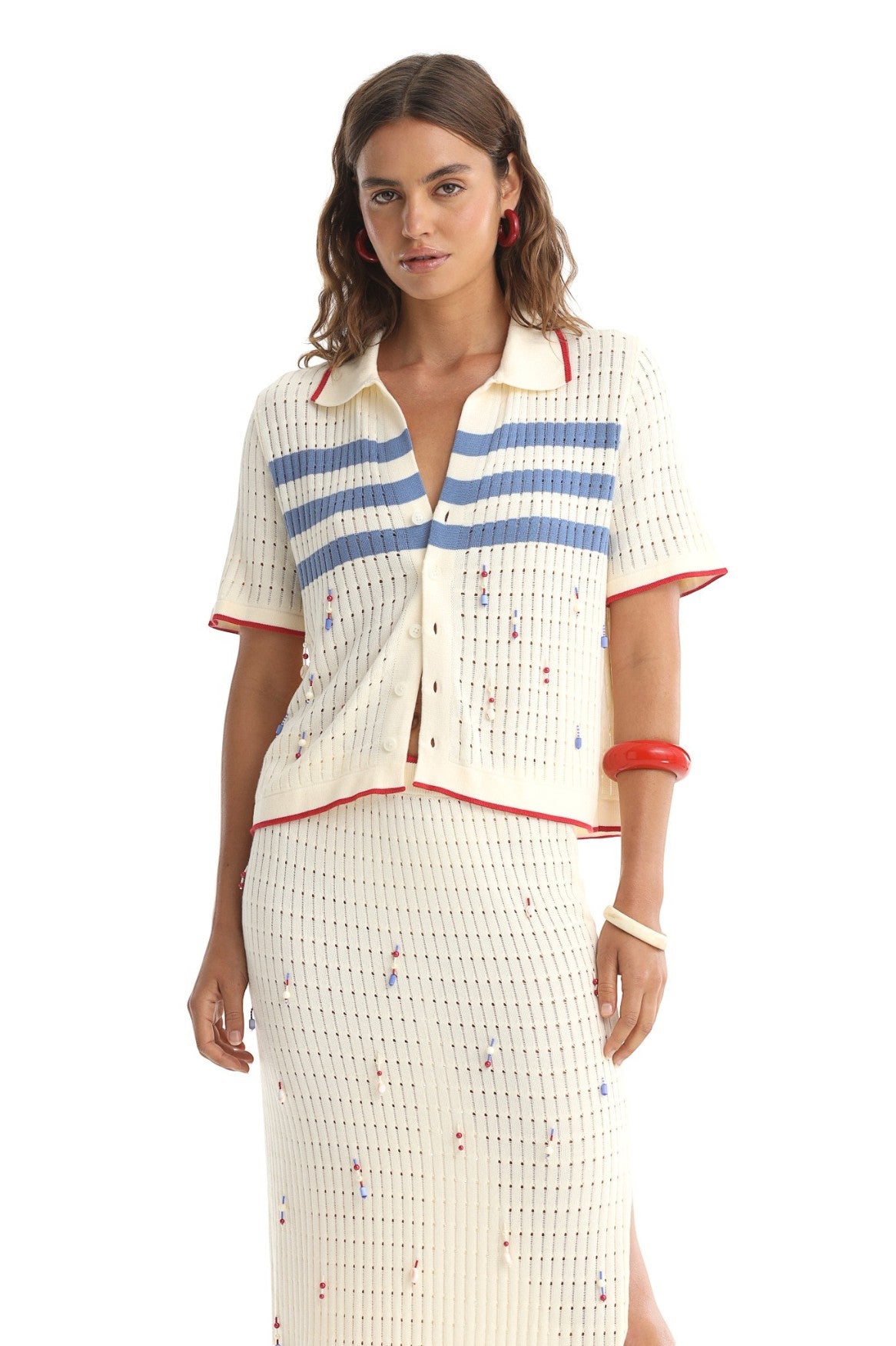 Itsy crop top catch