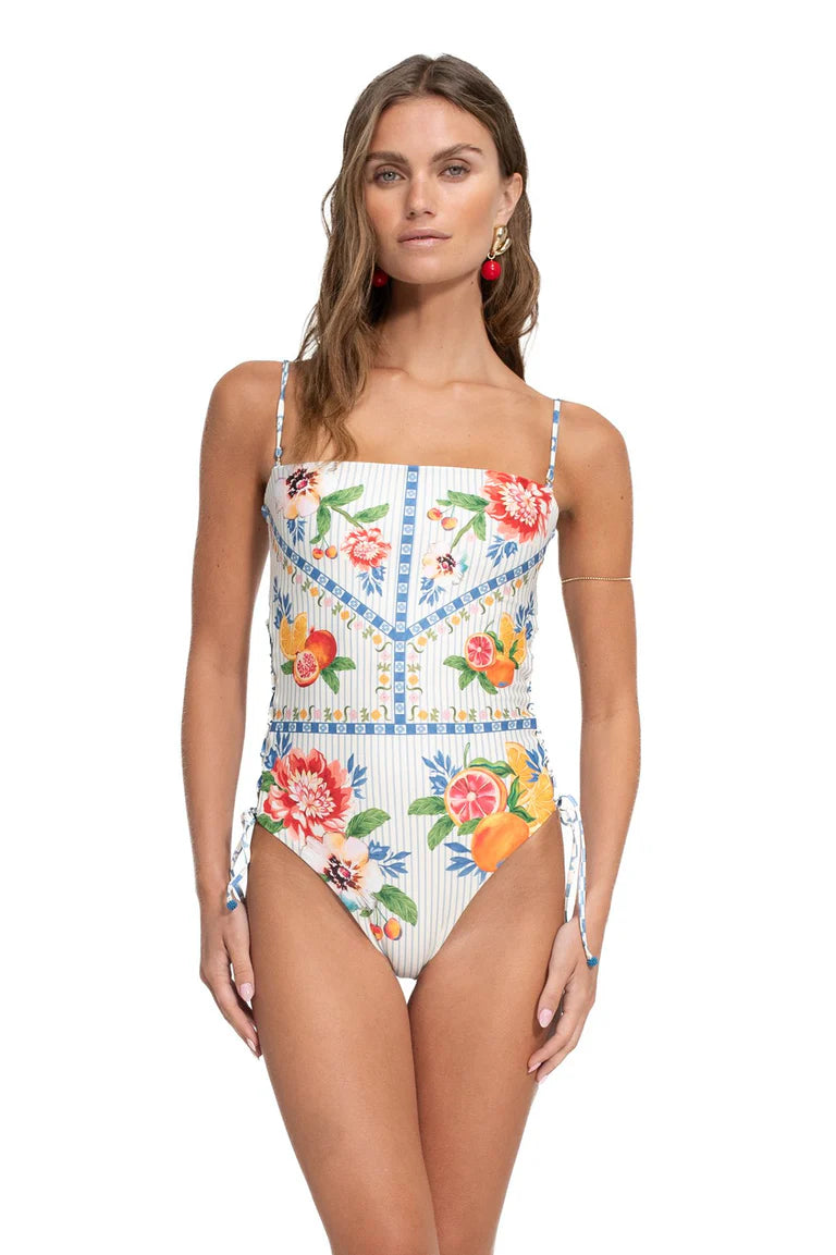 Posh one piece basket